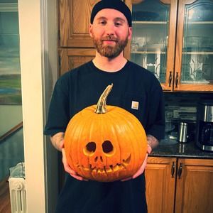 Meet your Posher, Justin